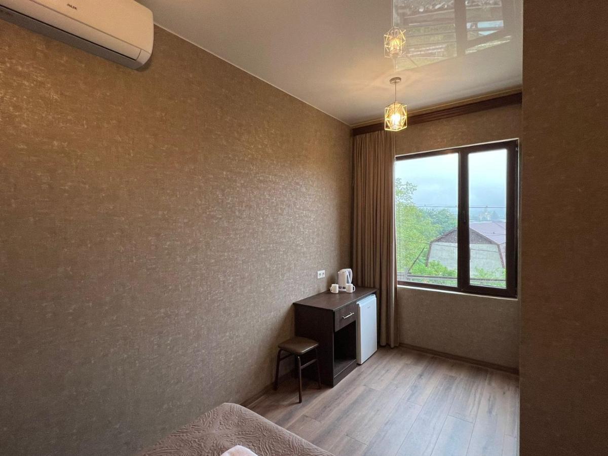 Lileo Appartement Koetaisi Buitenkant foto